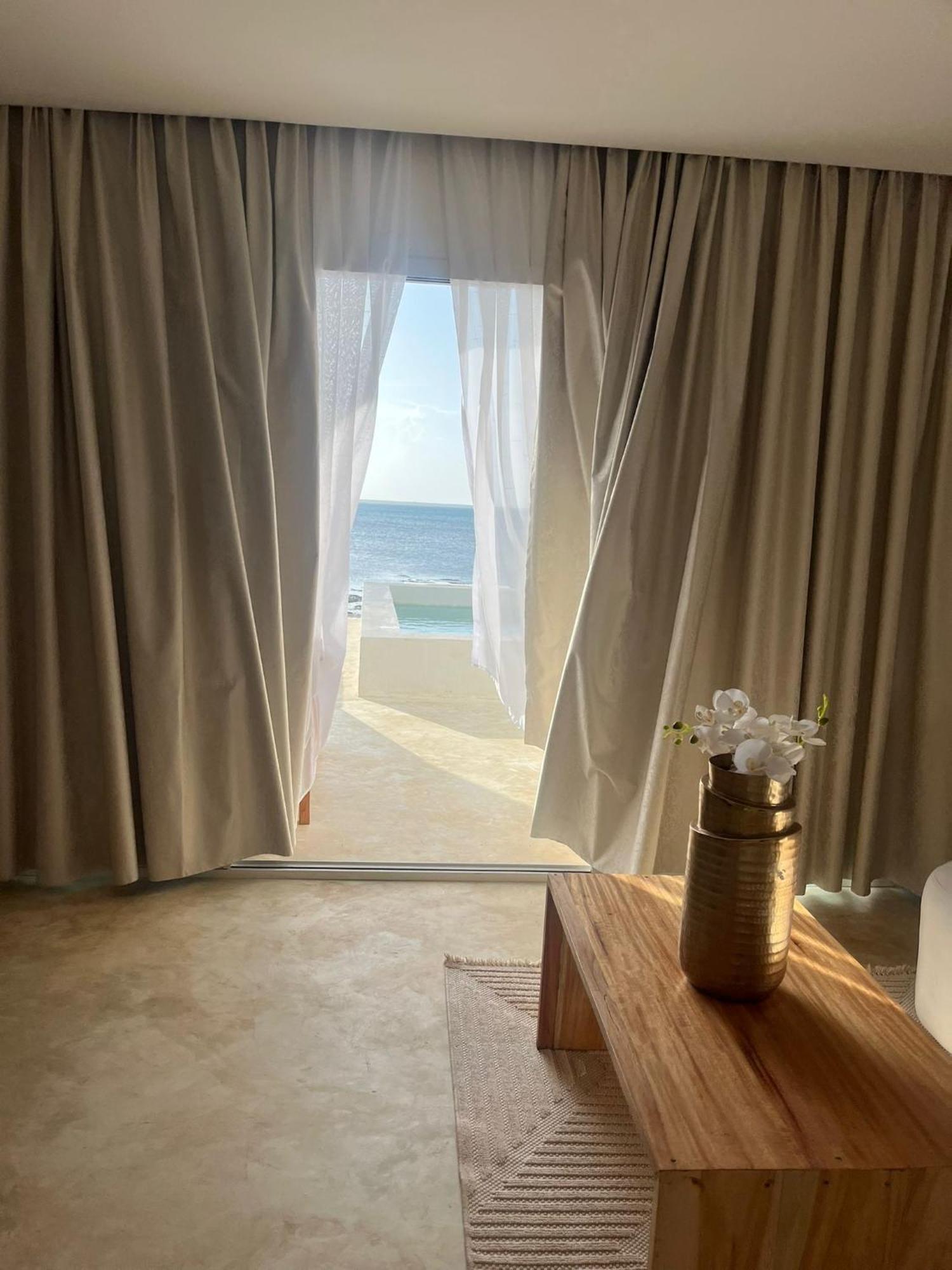 Le Saint Tropez Otel Kidoti Dış mekan fotoğraf