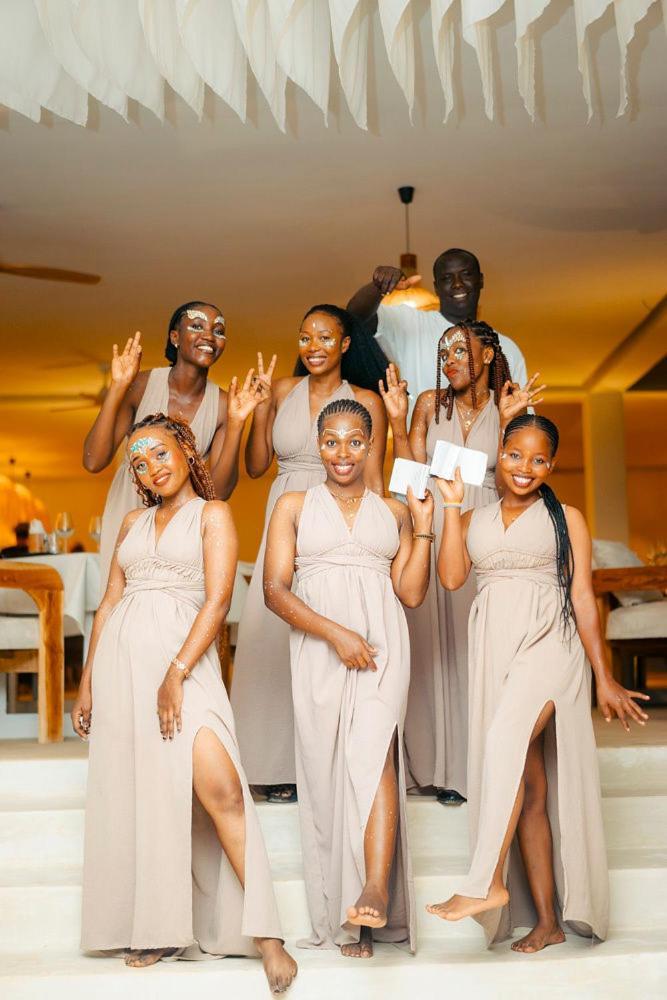 Le Saint Tropez Otel Kidoti Dış mekan fotoğraf