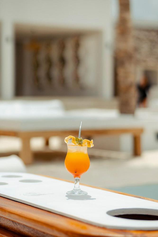Le Saint Tropez Otel Kidoti Dış mekan fotoğraf