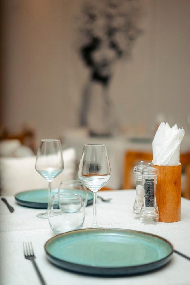 Le Saint Tropez Otel Kidoti Dış mekan fotoğraf