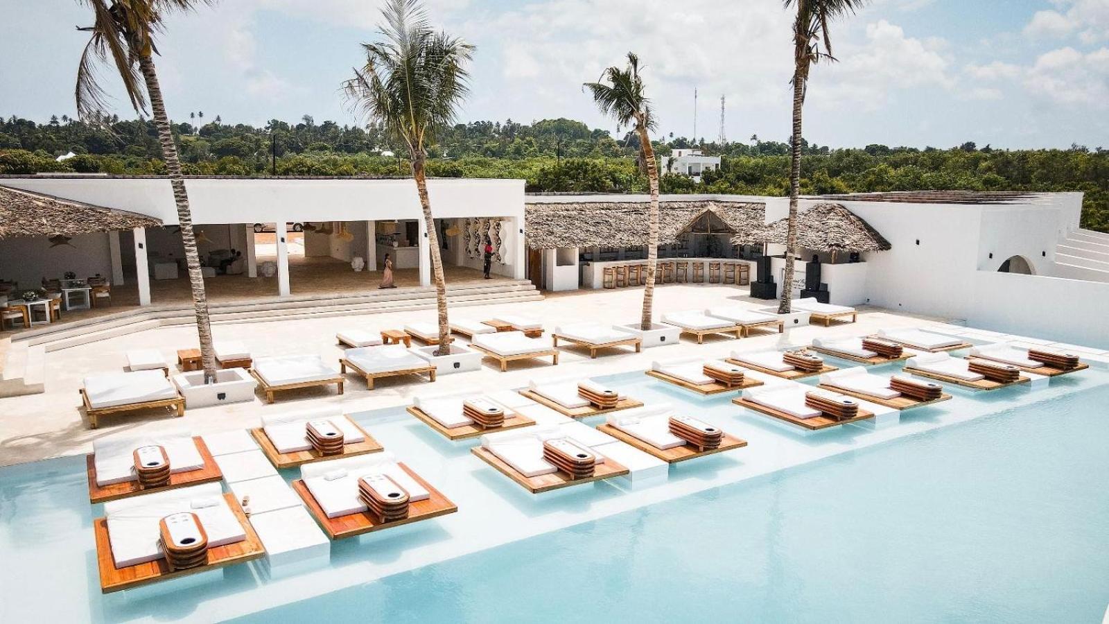 Le Saint Tropez Otel Kidoti Dış mekan fotoğraf